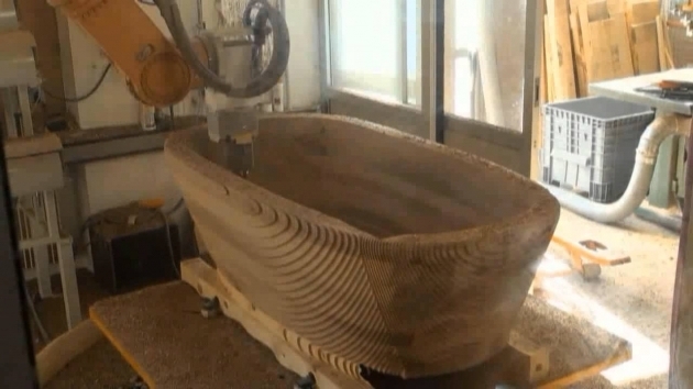 Awesome Wooden Bathtub Plans Miling A Bathtub Out Of Precious Walnut Wood Youtube