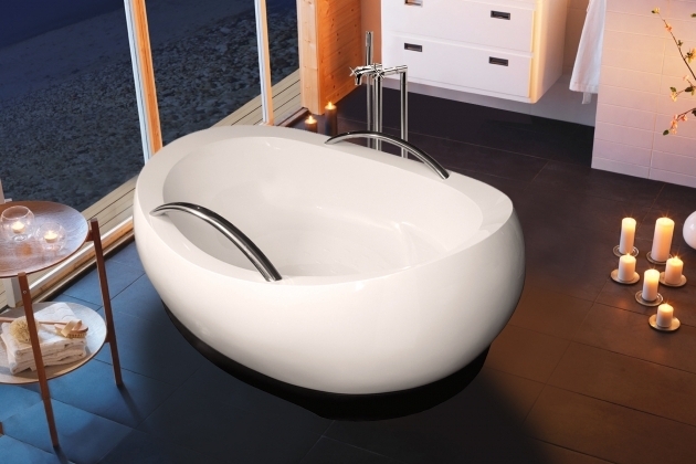 Stunning Oversized Bathtub Aquatica Admireme Wht Freestanding Light Weight Stone Bathtub