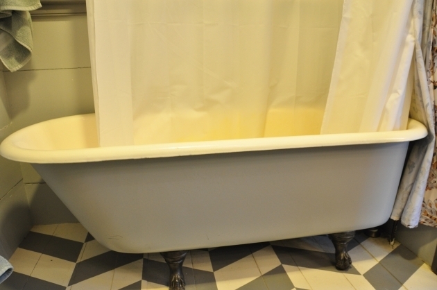 Picture of Refurbished Clawfoot Tub Bathroom Clawfoot Tubs Claw Feet For Tub Claw Bathtubs