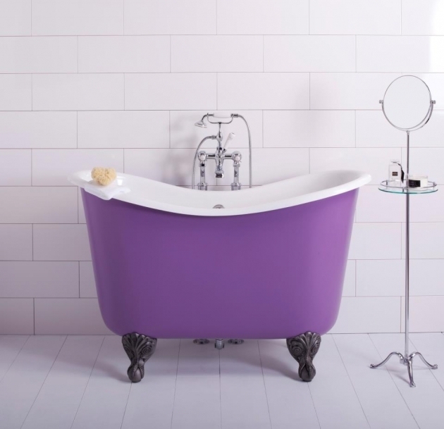 Beautiful Deep Soaking Tubs For Small Bathrooms Japanese Soaking Tub For Small Bathroom Round Tub Surripui