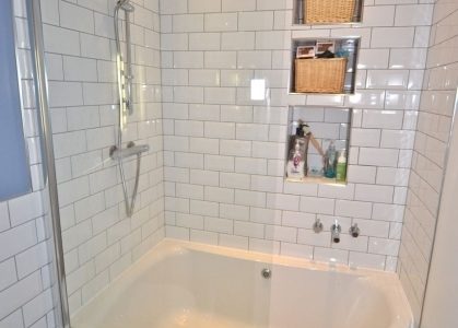 Deep Soaking Tubs For Small Bathrooms
