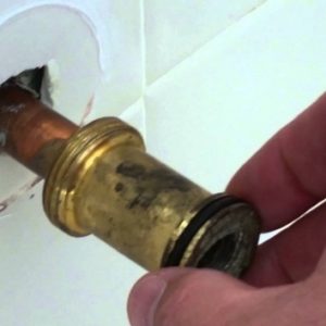 How To Replace A Bathtub Spout Shower Diverter